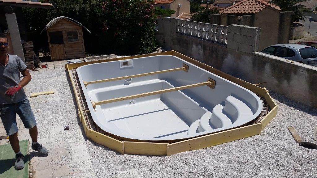 installation piscine coque Annecy 2 Port de Bouc
