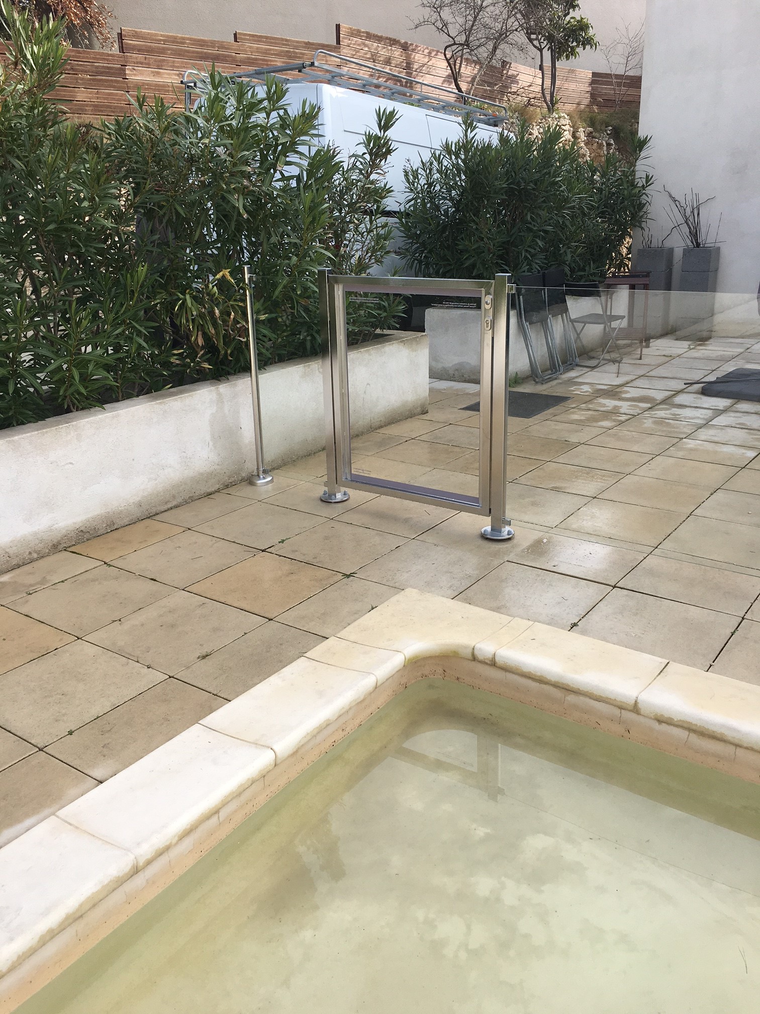 barriere de securitÃ© vitrÃ©e et inox carry le rouet