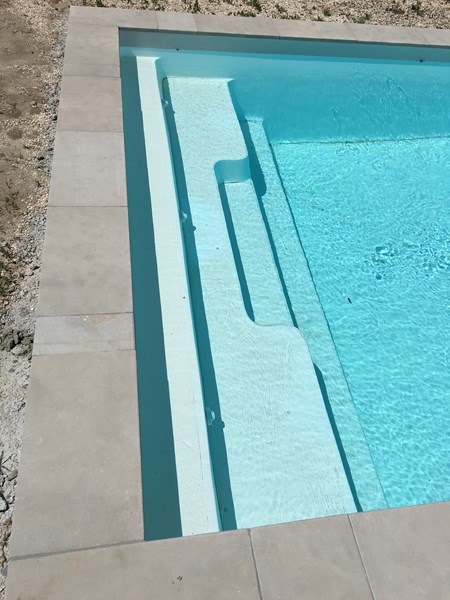 piscine coque réalisation Neptune piscine