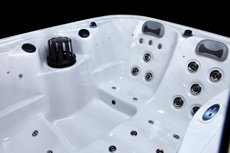 spa trés spacieux 3 places pour chambre